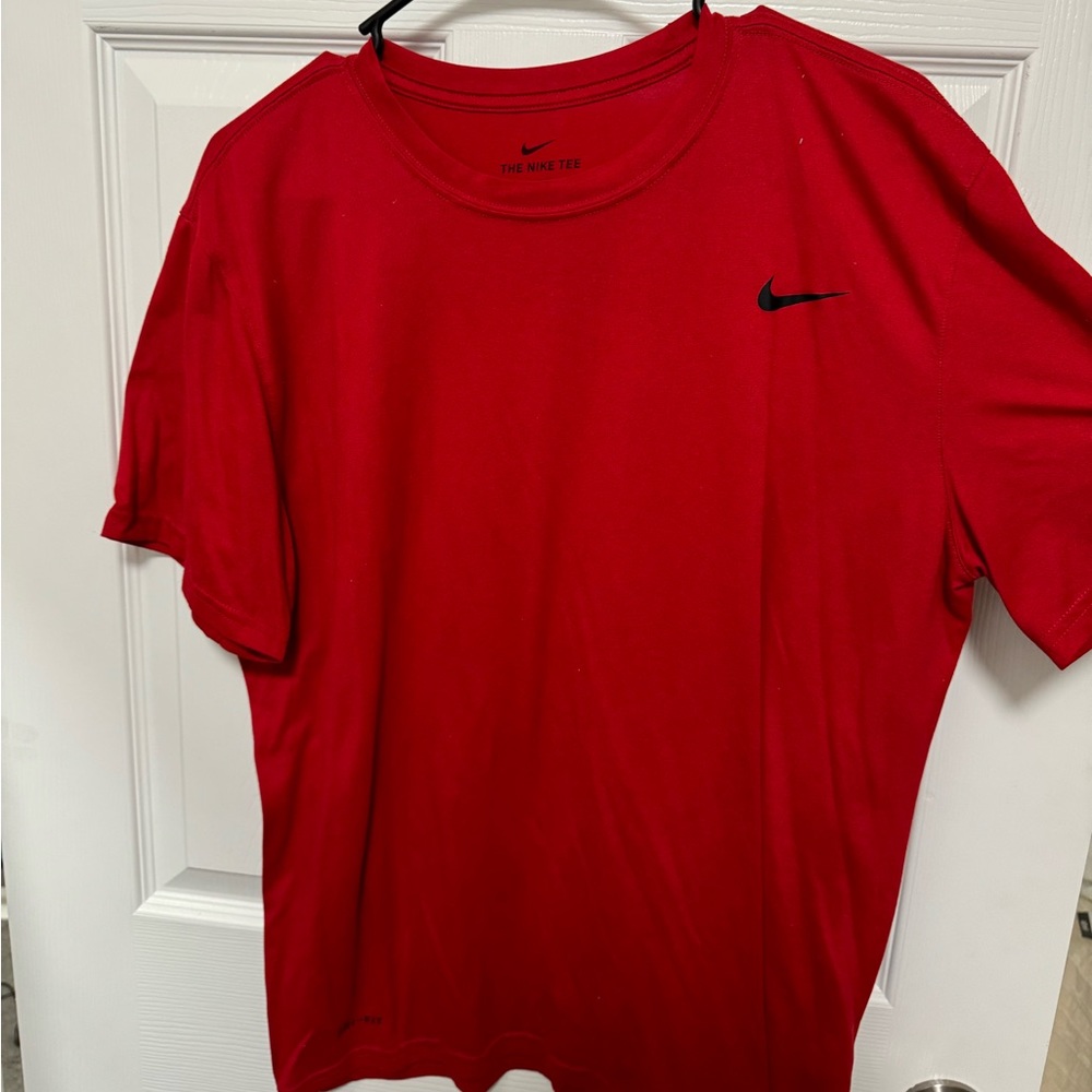 Men’s Nike Tshirt